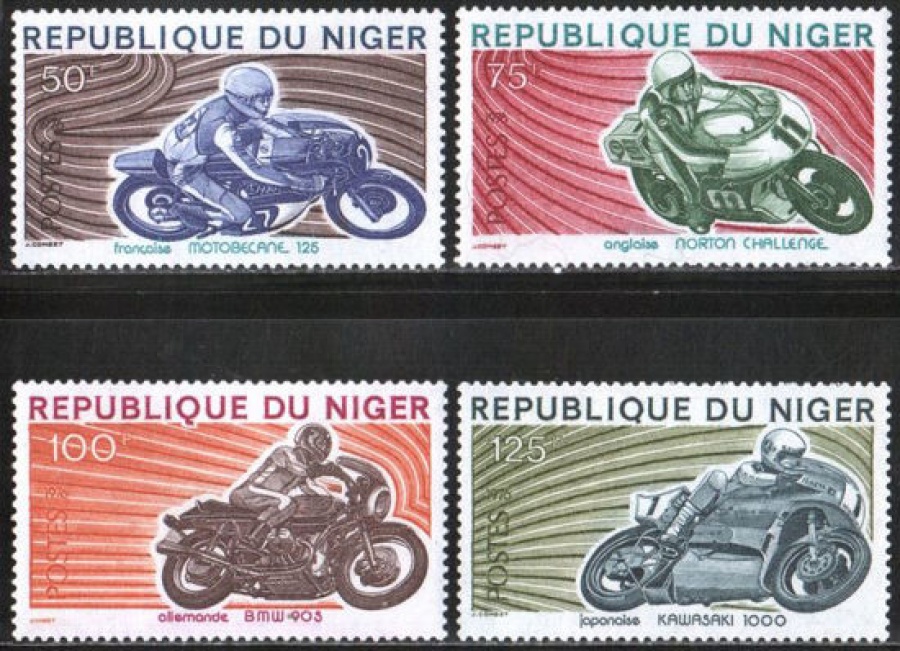 Почтовая марка Техника. Нигер. Михель № 537-540