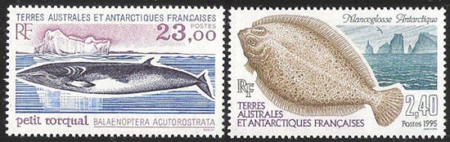 Почтовая марка Французские территории в Антарктике. Михель № 331-332