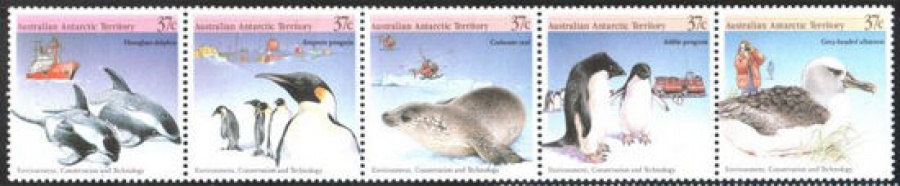 Почтовая марка «Антарктика». Австралийские территории в Антарктике. Михель № 79-83 (Сцепка)