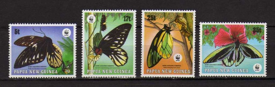 Почтовая марка Фауна Папуа Новая Гвинея Михель № 574-577