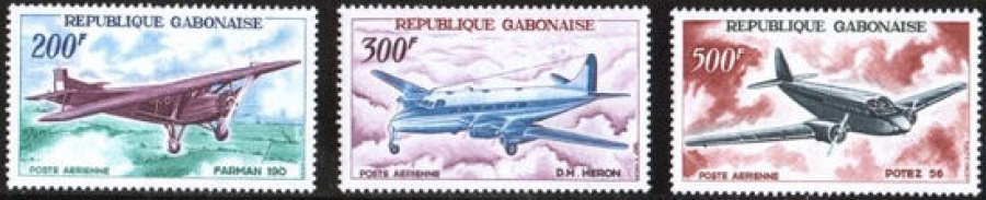 Почтовая марка Авиация 1. Габон. Михель № 273-275