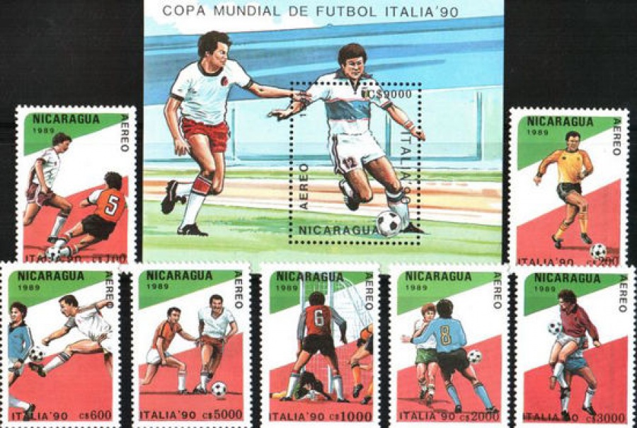 Почтовая марка Футбол. Никарагуа. Михель № 2934-2940, Блок 183