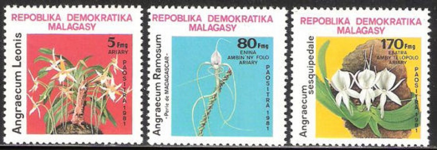 Почтовая марка Флора. Мадагаскар. Михель № 869-871